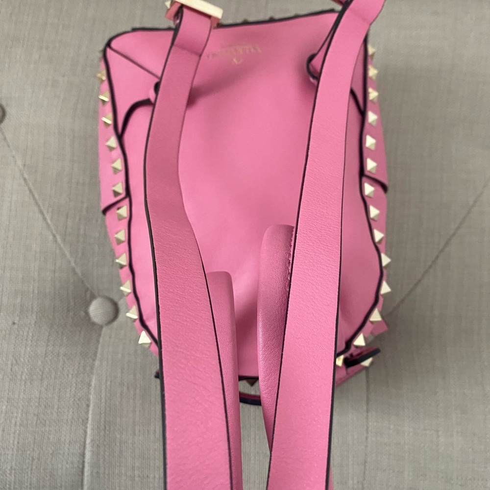 💕Valentino Backpack💕 - Picture 10 of 13